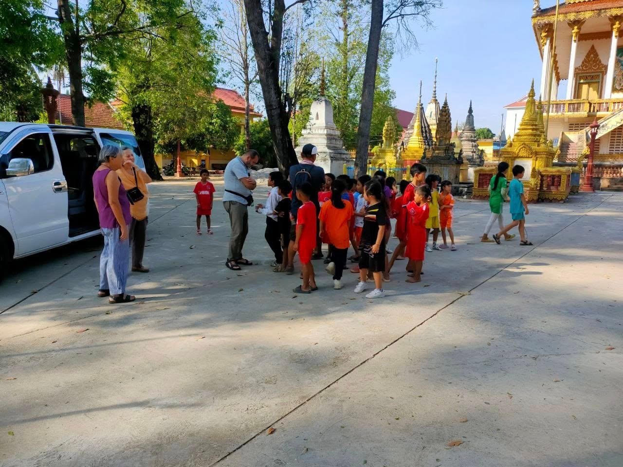 Phnom Penh Cycling To Battambang Siem Reap 3 Days